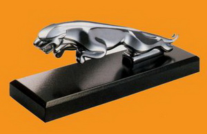 Briefbeschwerer "Leaper"